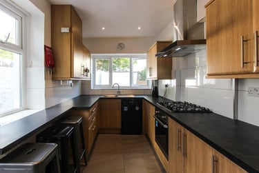4 bed house, Talworth Street, Plasnewydd, Cardiff, CF243EJ - Image 2